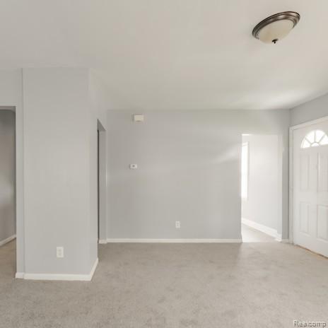18557 Kenosha Street, Harper Woods, MI 48225 — Photo 22