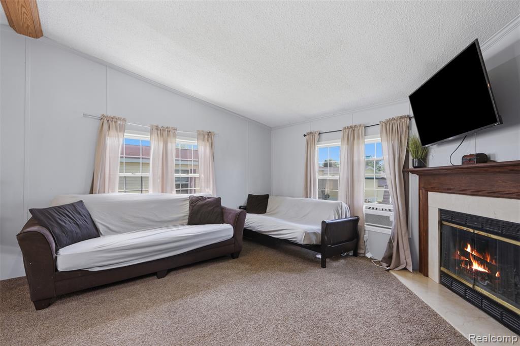 28725 Parkview, Flat Rock, MI 48134 — Photo 8