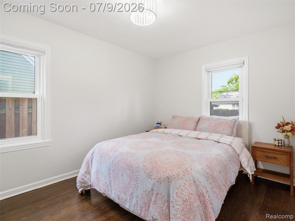 622 N Rembrandt Avenue, Royal Oak, MI 48067 — Photo 13