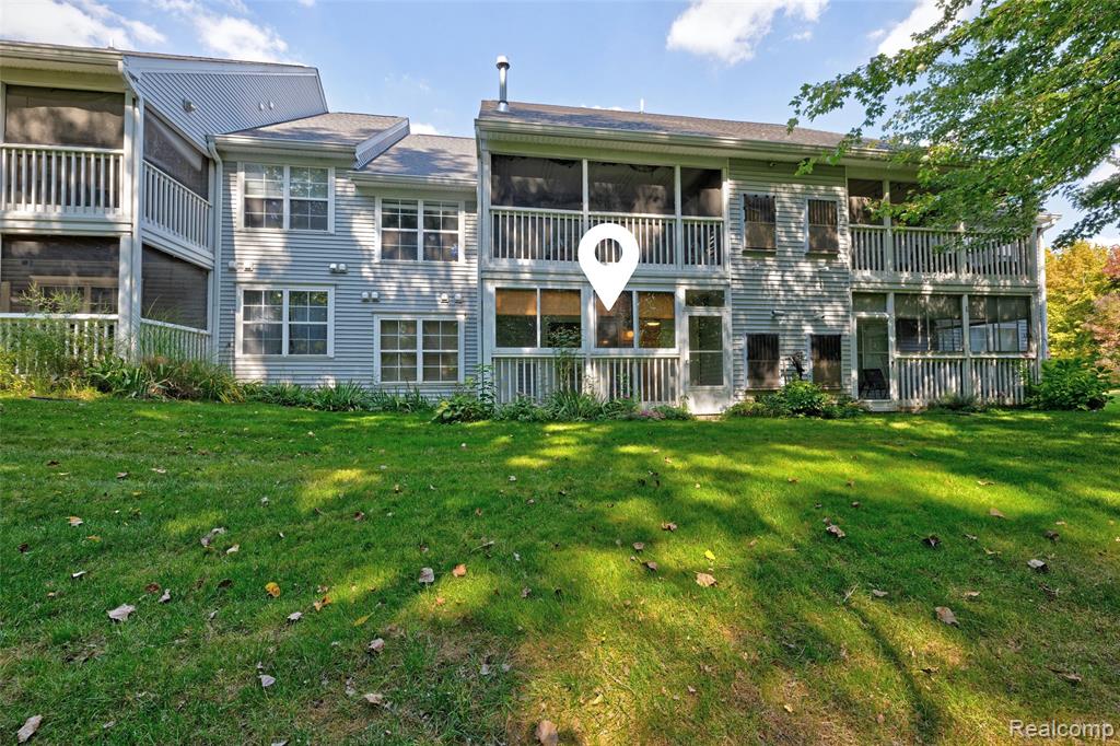 12364 Saint Andrews Way, 66, Fenton, MI 48430 — Photo 42