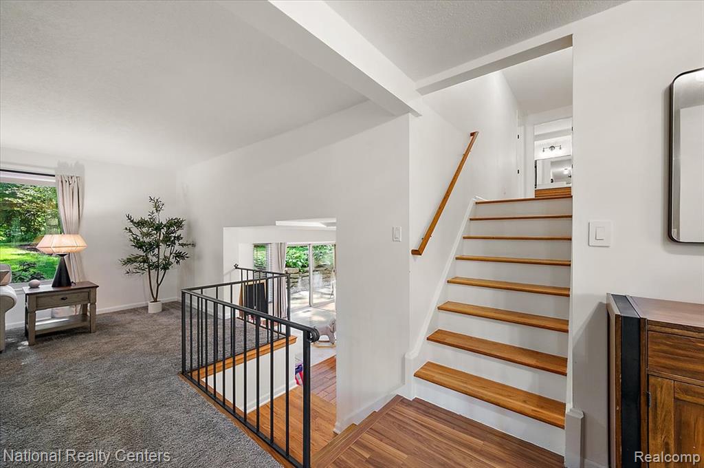 21201 E Chigwidden Street, Northville, MI 48167 — Photo 21
