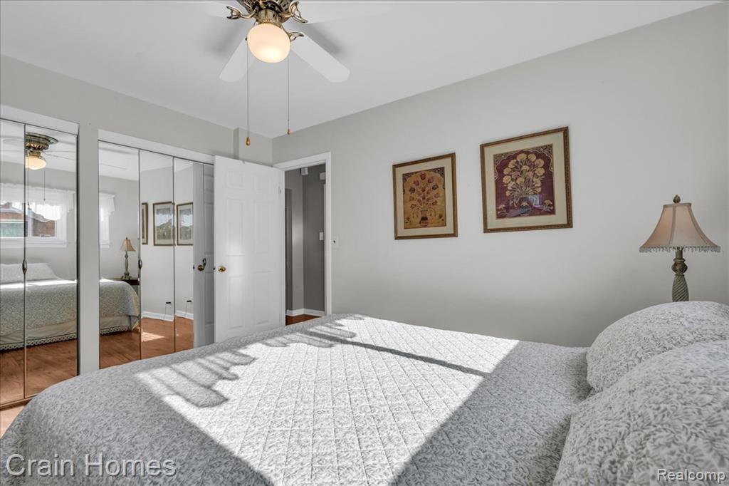 846 Moulin Avenue, Madison Heights, MI 48071 — Photo 17
