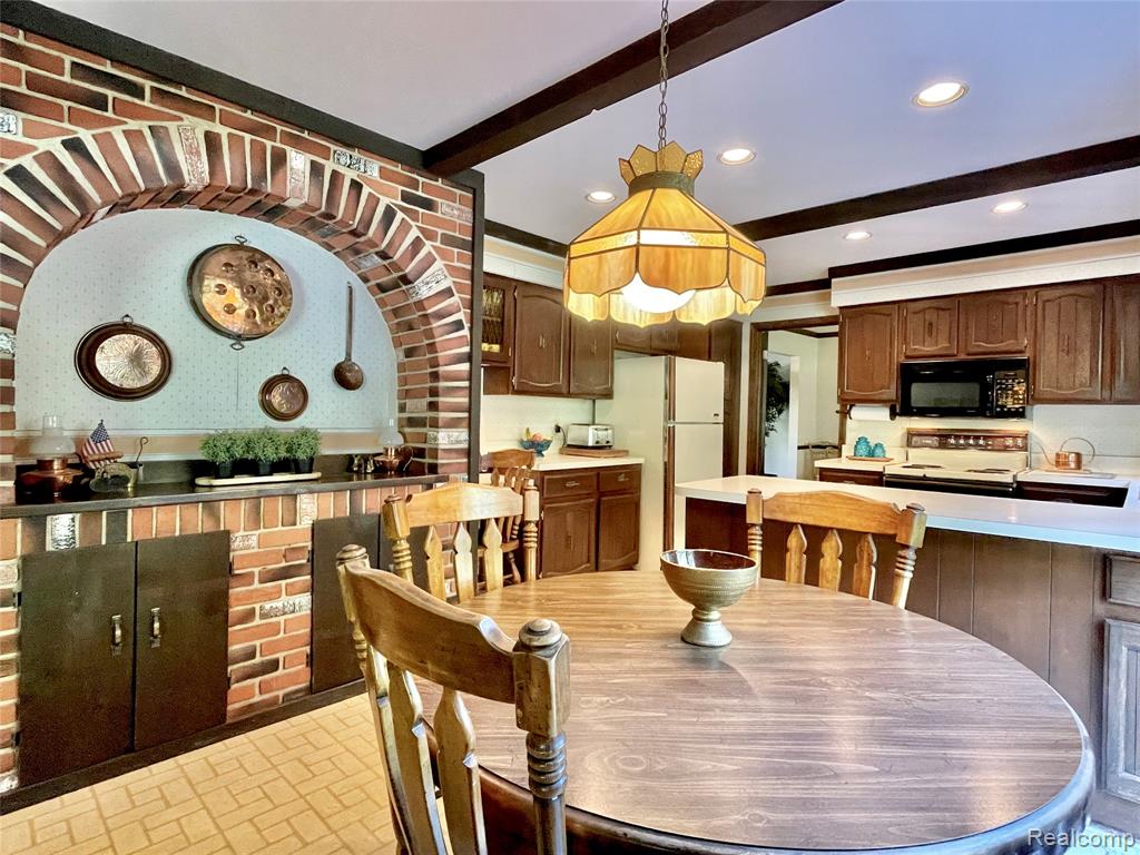 5962 Oakland Valley Drive, Rochester, MI 48306 — Photo 12