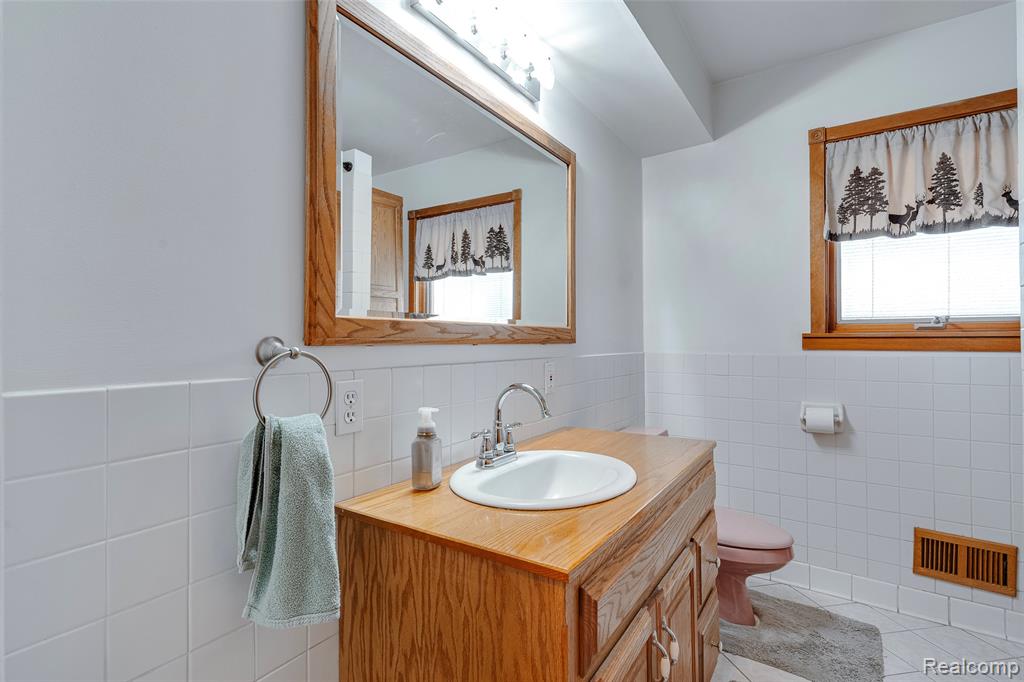 12590 Shery Lane, Southgate, MI 48195 — Photo 27