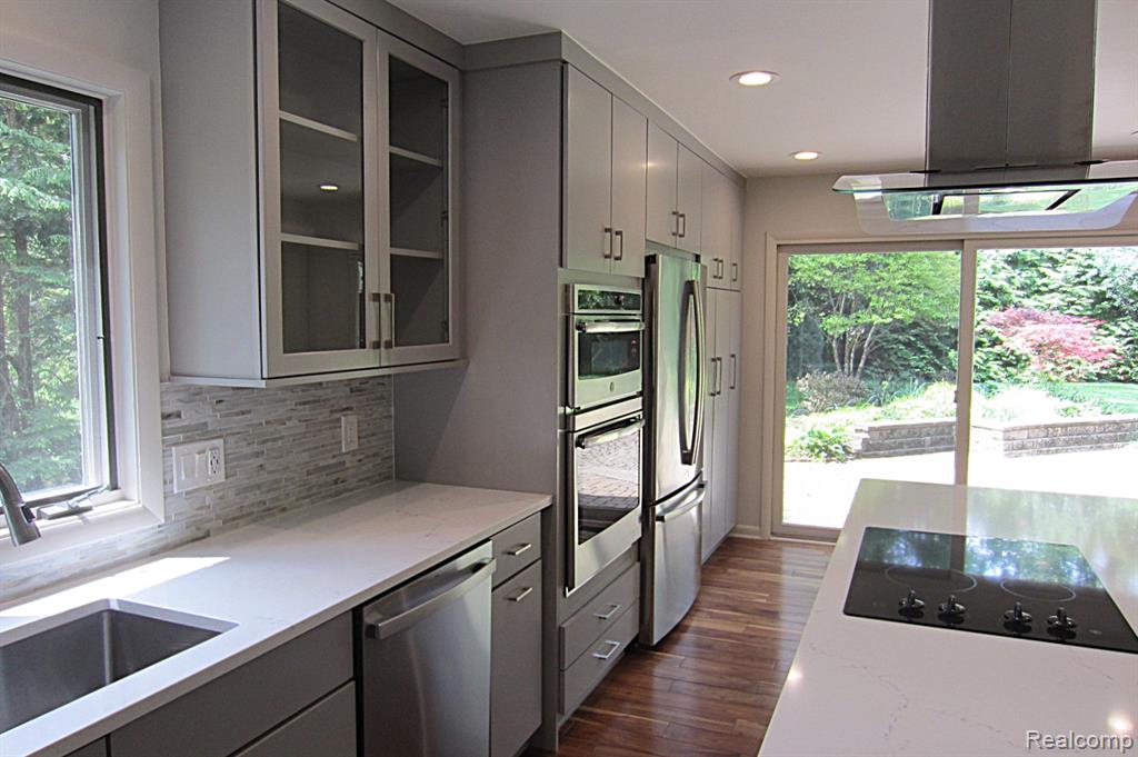 31115 Stafford St, Beverly Hills, MI 48025 — Photo 12