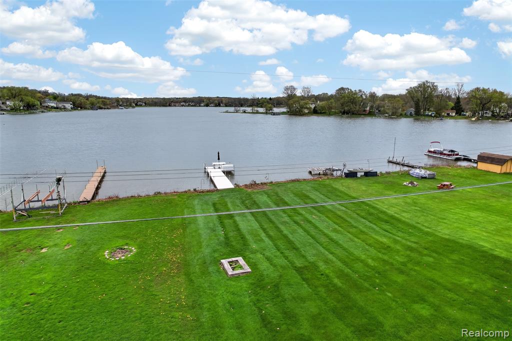 3071 School Lake Drive, Brighton, MI 48114 — Photo 42