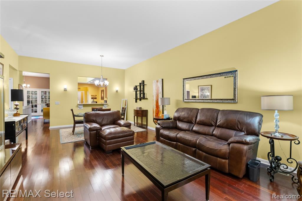 5664 Murphy Court, Warren, MI 48092 — Photo 12
