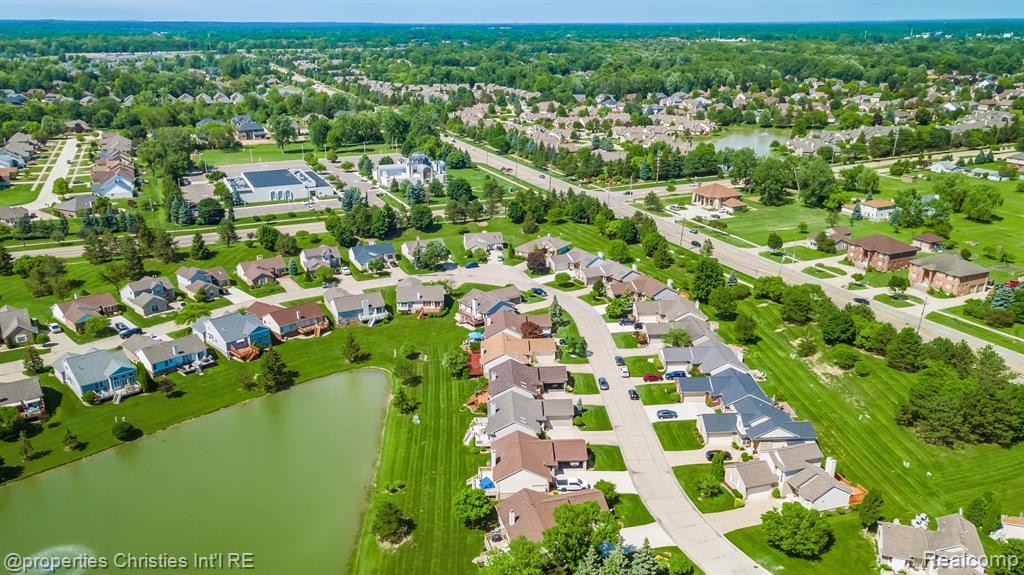 42833 HUNT CLUB Boulevard, Sterling Heights, MI 48314 — Photo 73