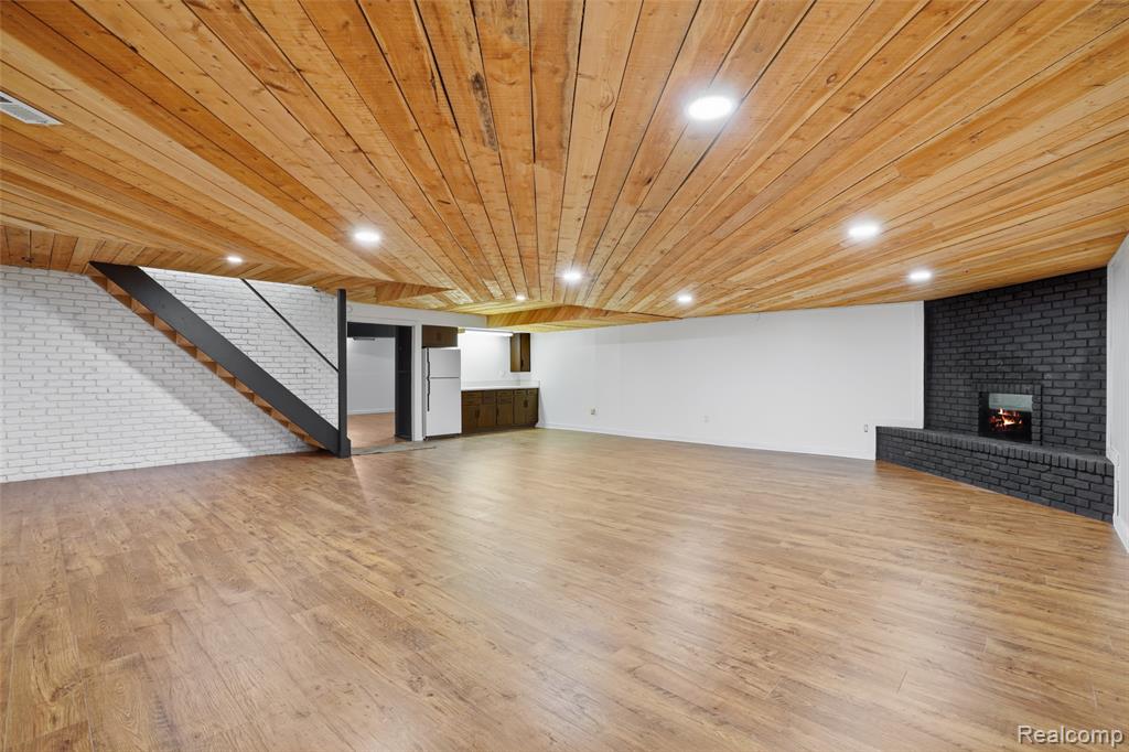 11221 Meadowood Drive, Brighton, MI 48114 — Photo 28