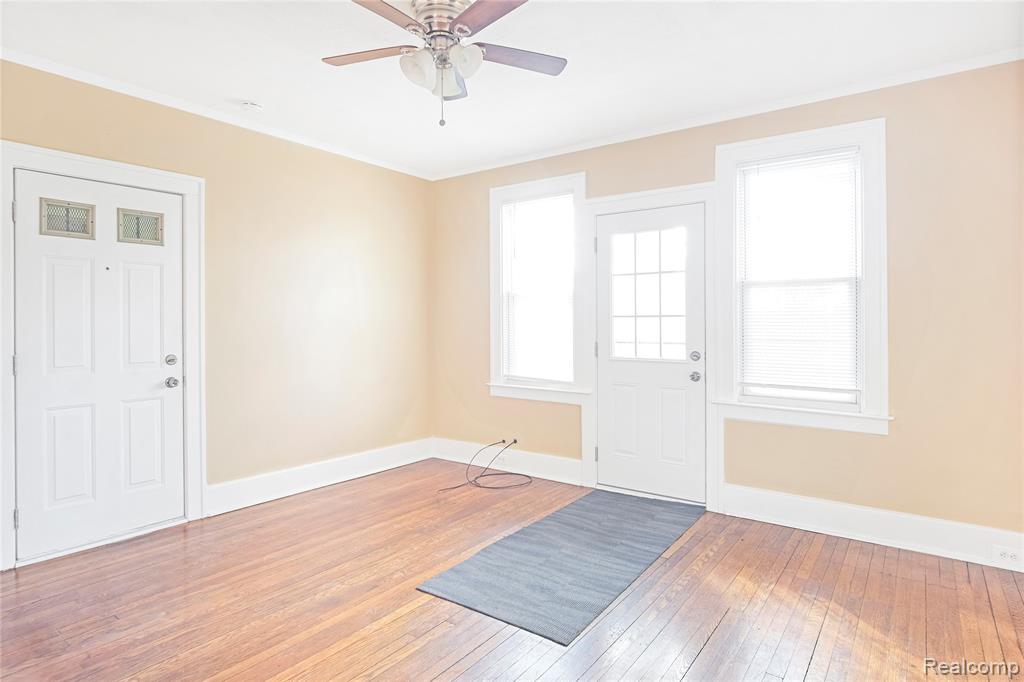 8528 Woodrow Wilson Street, Detroit, MI 48206 — Photo 3
