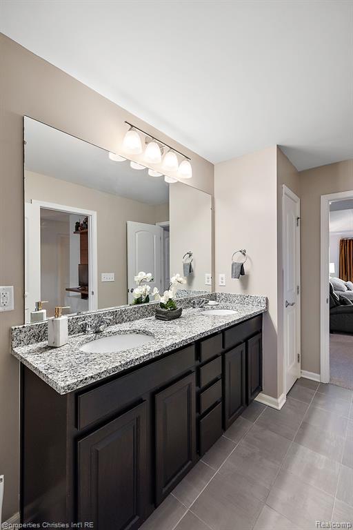 49521 LANTERN Way, 45, Canton, MI 48188 — Photo 24
