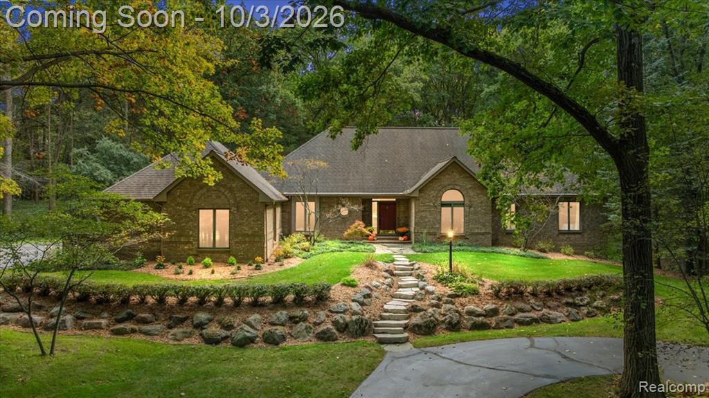 7529 Bitterbush, Clarkston, MI 48348