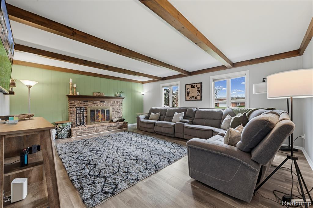9332 Oakmont Drive, Grand Blanc, MI 48439 — Photo 21