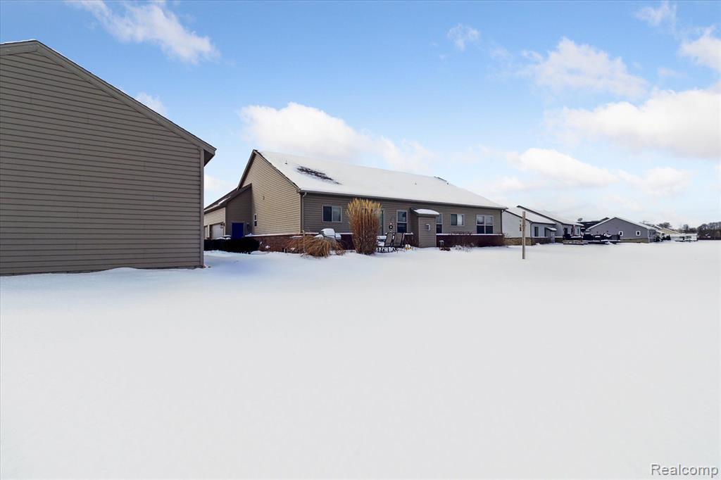 5760 JADA Drive, Highland, MI 48356 — Photo 35