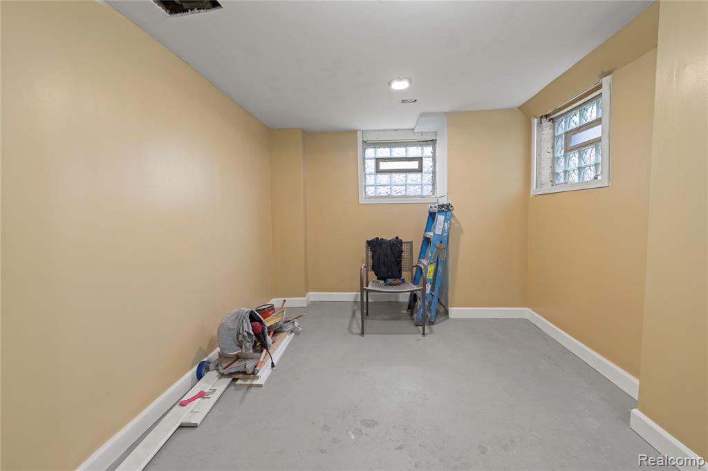7821 Navy Street, Detroit, MI 48209 — Photo 15