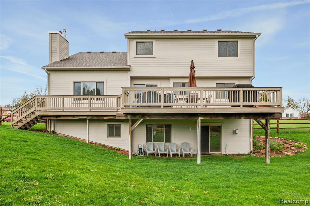 111 Oak Bark Drive, Howell, MI 48843 — Photo 43