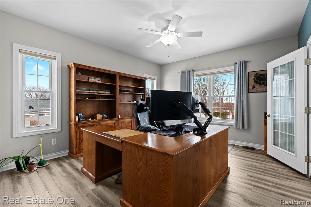 9032 Palmers Way Drive, Fenton, MI 48430 — Photo 17