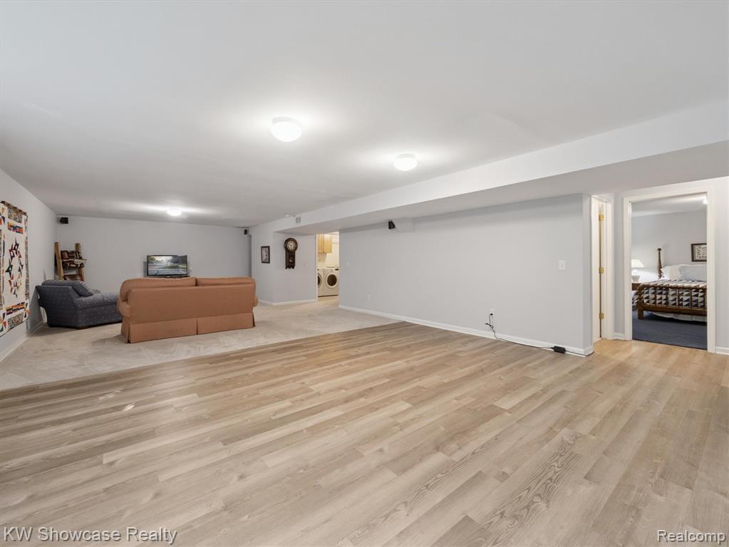 2933 E Telluride, Brighton, MI 48114 — Photo 33