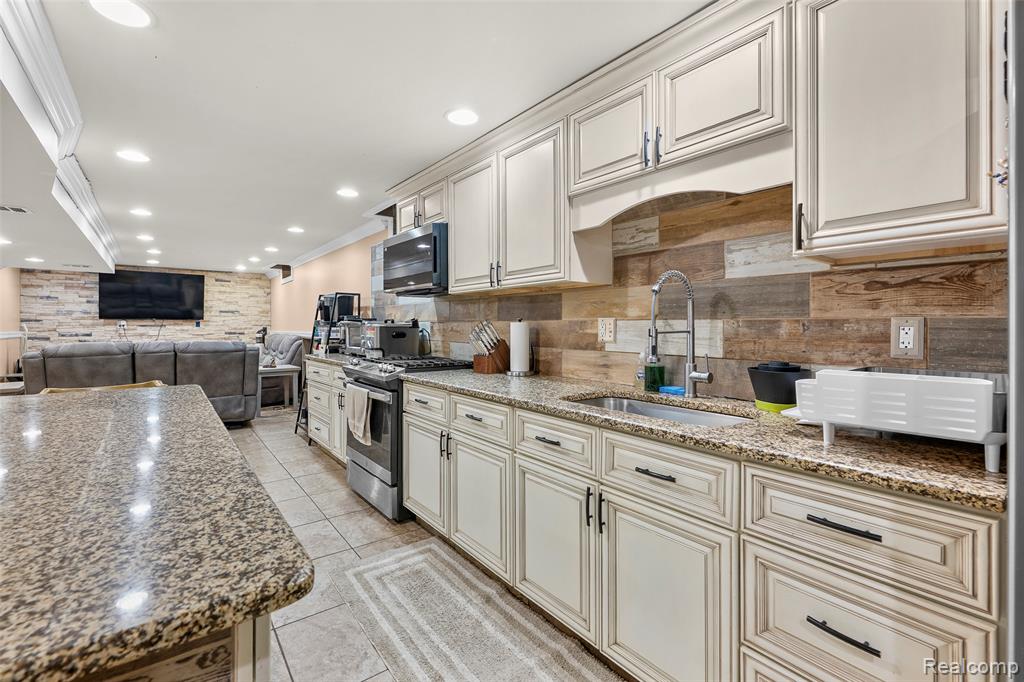 5003 Horger Street, Dearborn, MI 48126 — Photo 30