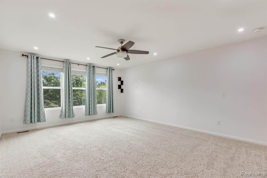 44843 STOCKTON Drive, Novi, MI — Photo 13