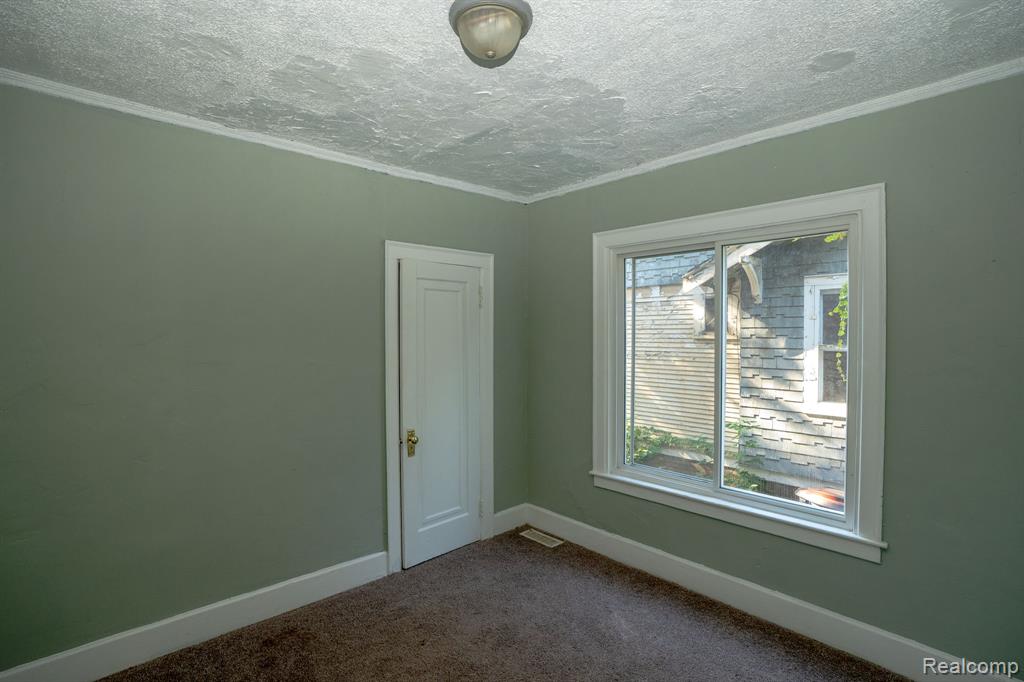 5266 Three Mile Drive, Detroit, MI 48224 — Photo 21