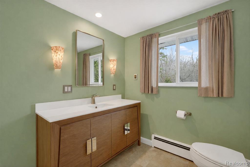 640 Sunset, White Lake, MI 48383 — Photo 33