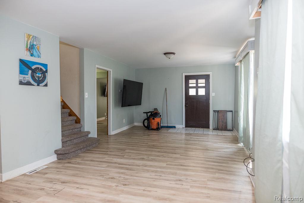 923 Stone Street, Port Huron, MI 48060 — Photo 5