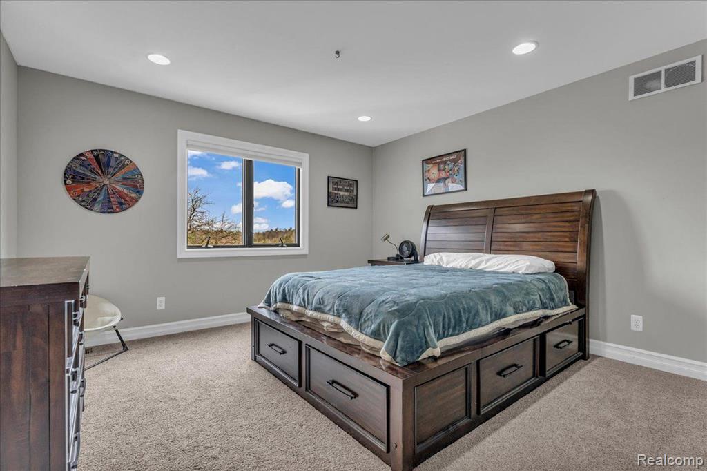 6115 GRATIOT Avenue, St. Clair, MI 48079 — Photo 34