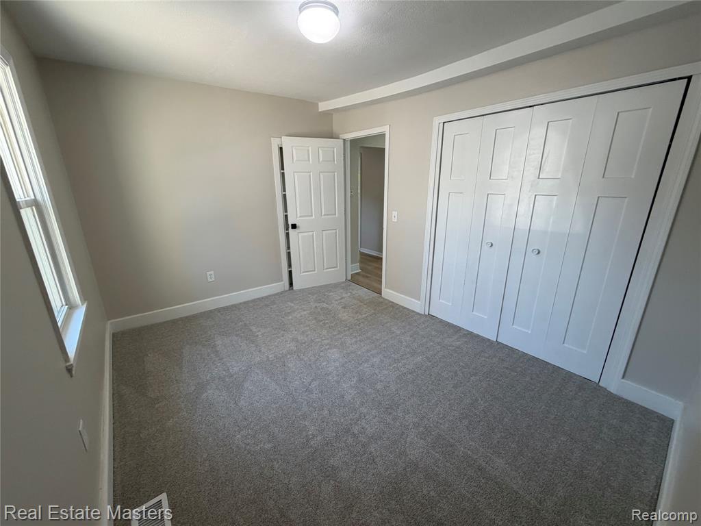 1016 Gillett Street, Port Huron, MI 48060 — Photo 21