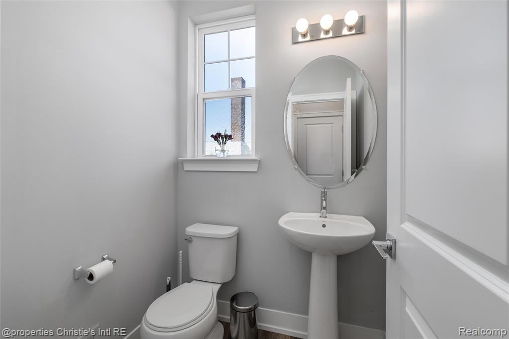 5151 Avery, 18, Detroit, MI 48208 — Photo 17