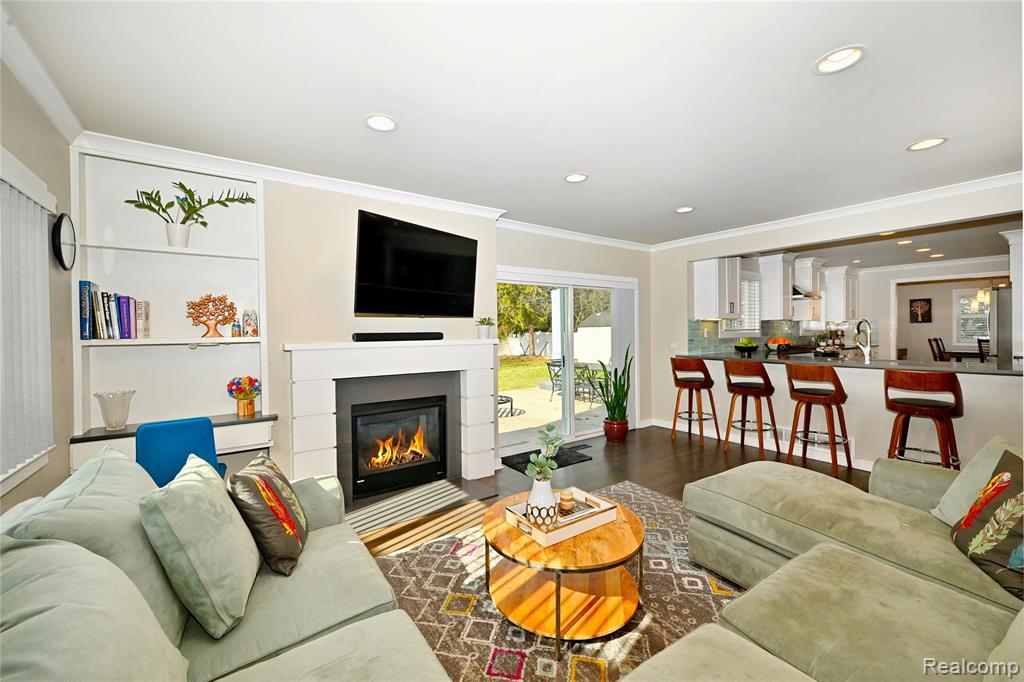 862 S Glenhurst Drive, Birmingham, MI 48009 — Photo 14