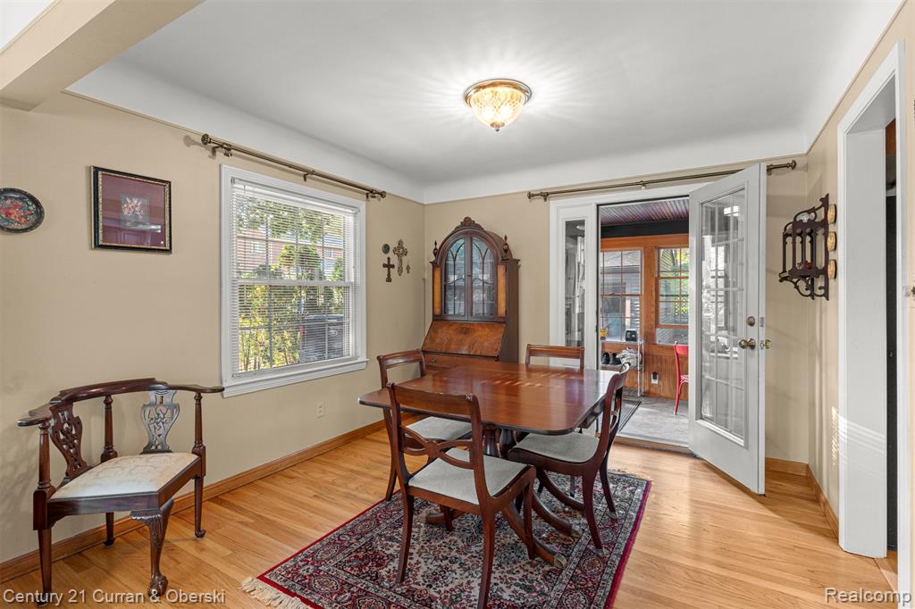 830 S Lafayette St Street, Dearborn, MI 48124 — Photo 9