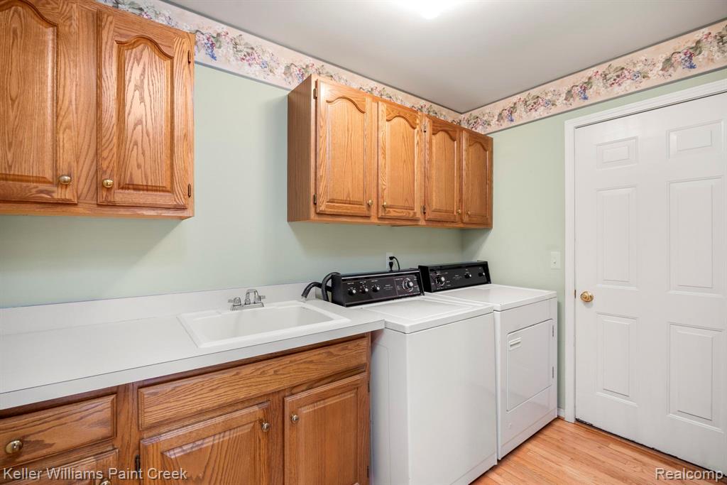 54710 Bellingham Drive, Utica, MI 48316 — Photo 24