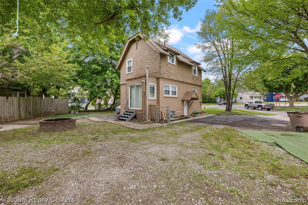 686 N Perry Street, Pontiac, MI 48342 — Photo 4