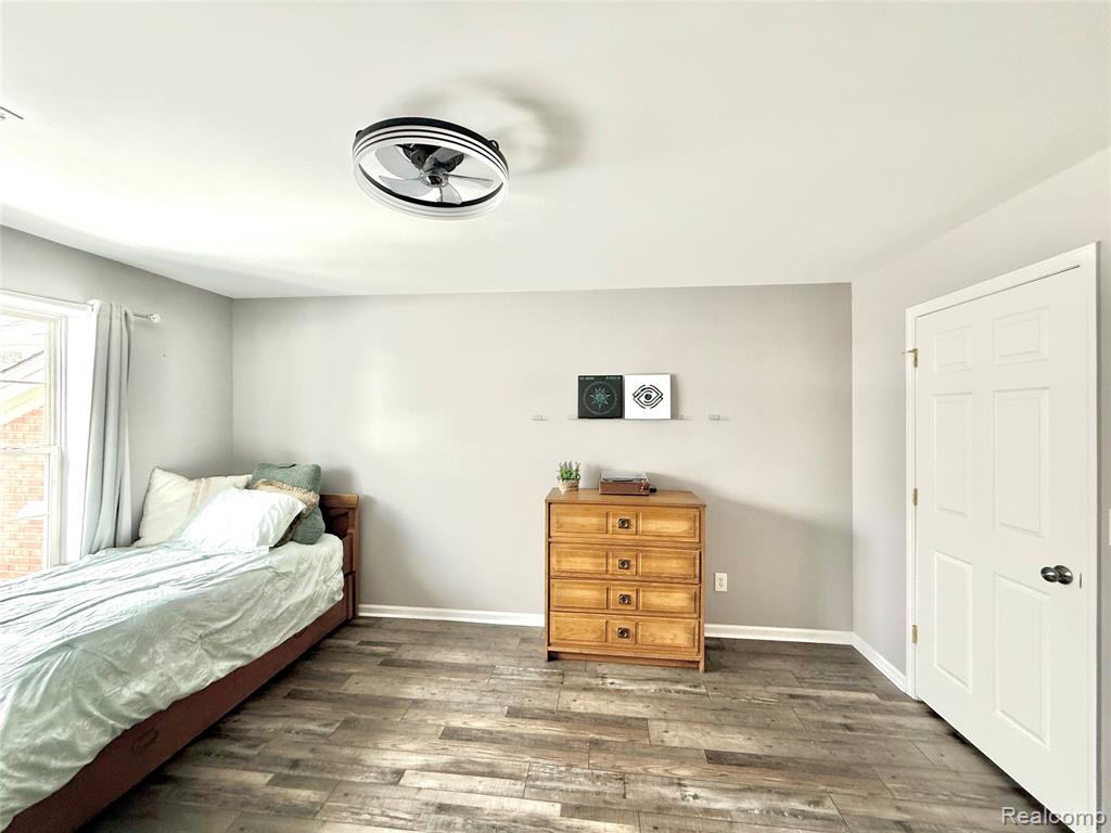 43431 Claremont Dr. E Drive E, Clinton Twp, MI 48038 — Photo 16