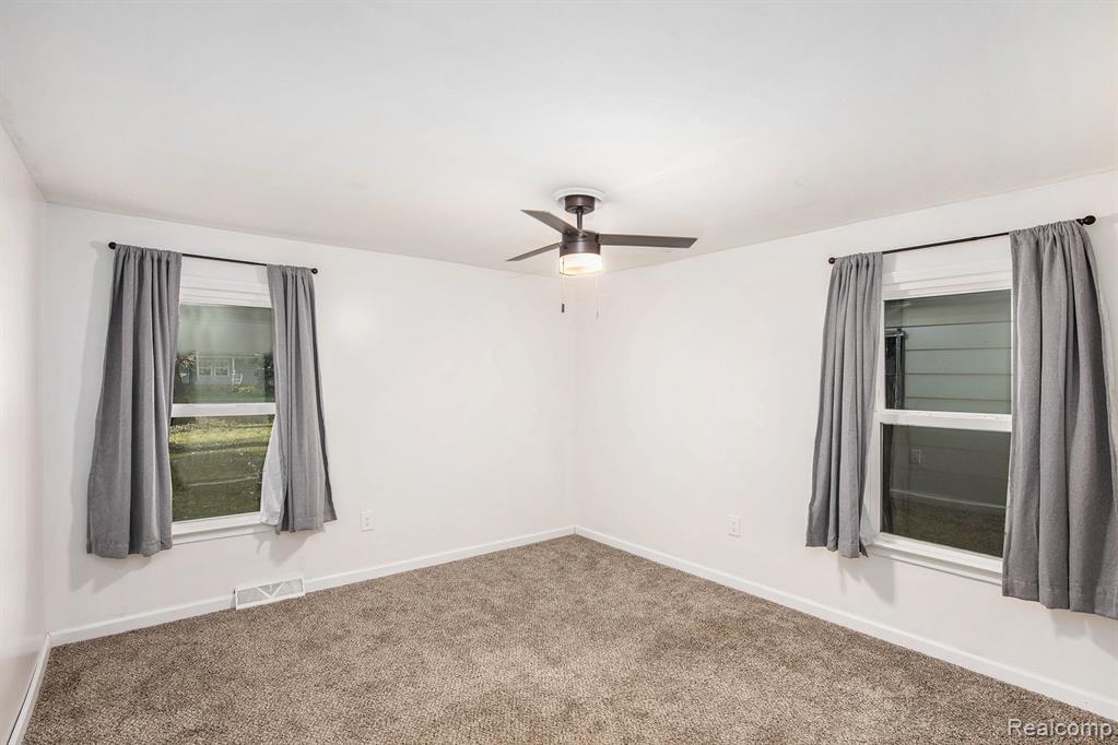 321 Gaway Street, Vassar, MI 48768 — Photo 8