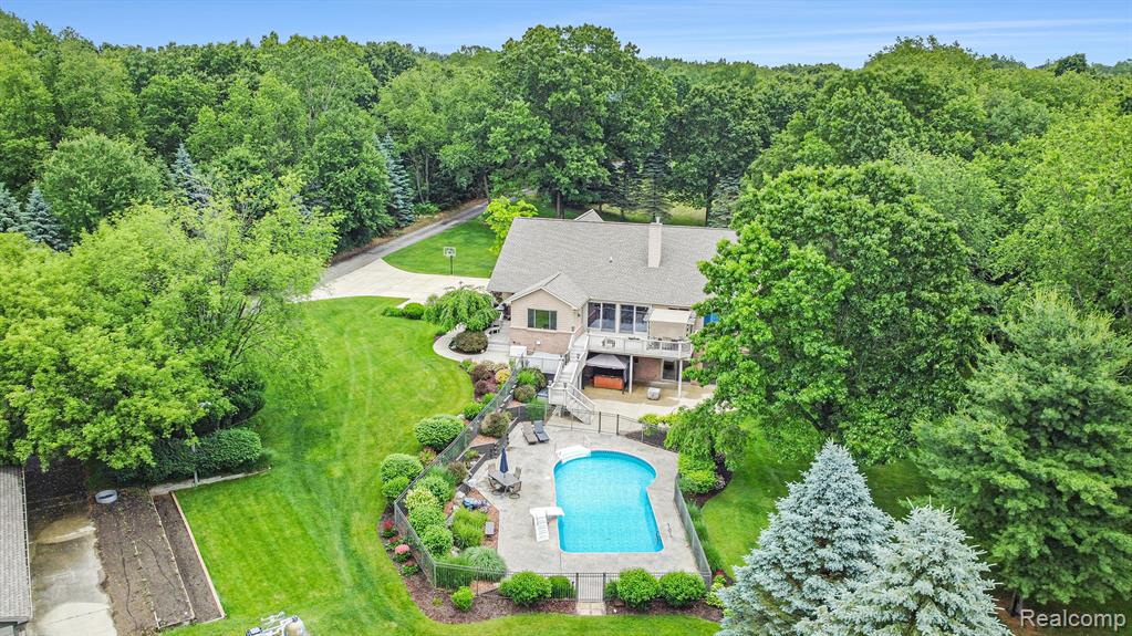 4301 Rolling Acres Drive, Hartland, MI 48353 — Photo 6