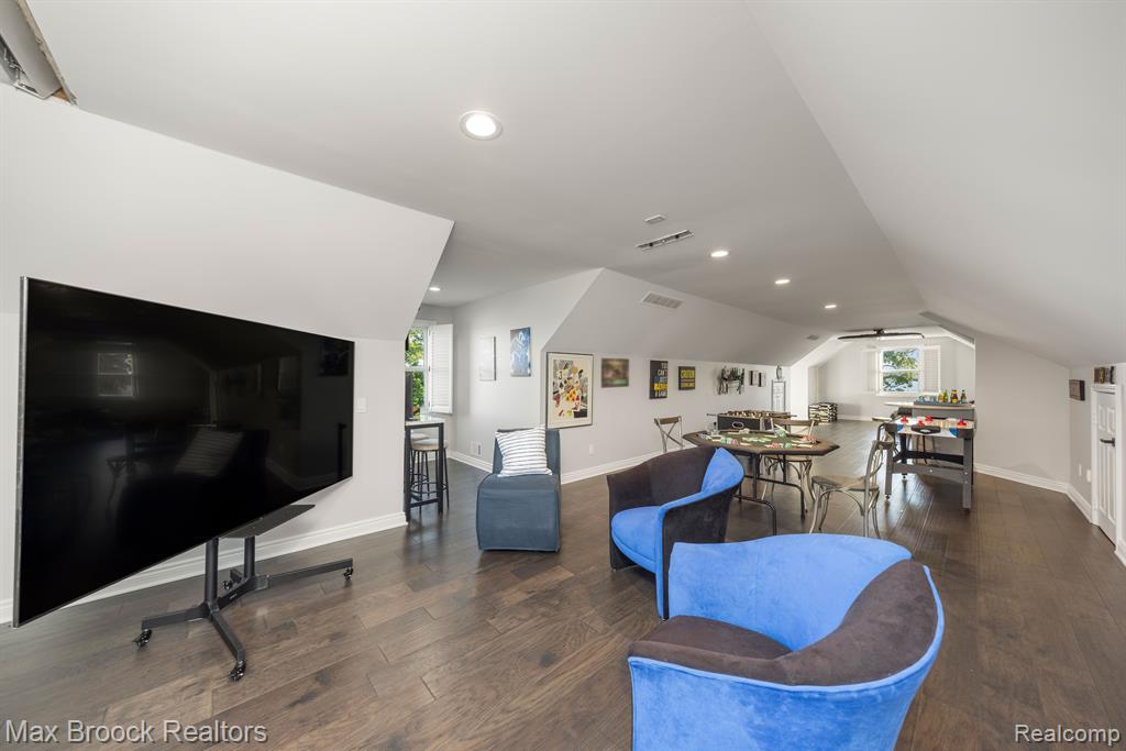 4659 LINWOOD Street, West Bloomfield, MI 48324 — Photo 67