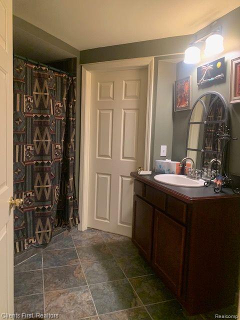 41473 TWAIN, Novi, MI 48377 — Photo 33