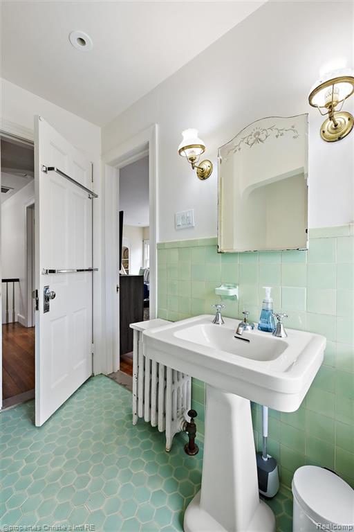 285 McMillan Road, Grosse Pointe Farms, MI 48236 — Photo 25