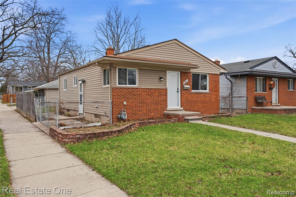 5416 JACKSON Street, Dearborn Heights, MI 48125 — Photo 2