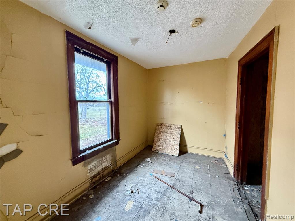 1092 E Grand Boulevard, Detroit, MI 48207 — Photo 8
