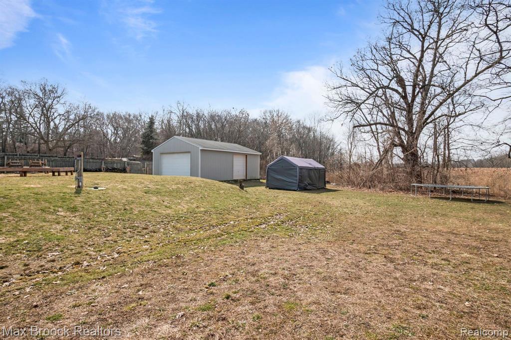 4840 Jamm Road, Lake Orion, MI — Photo 26
