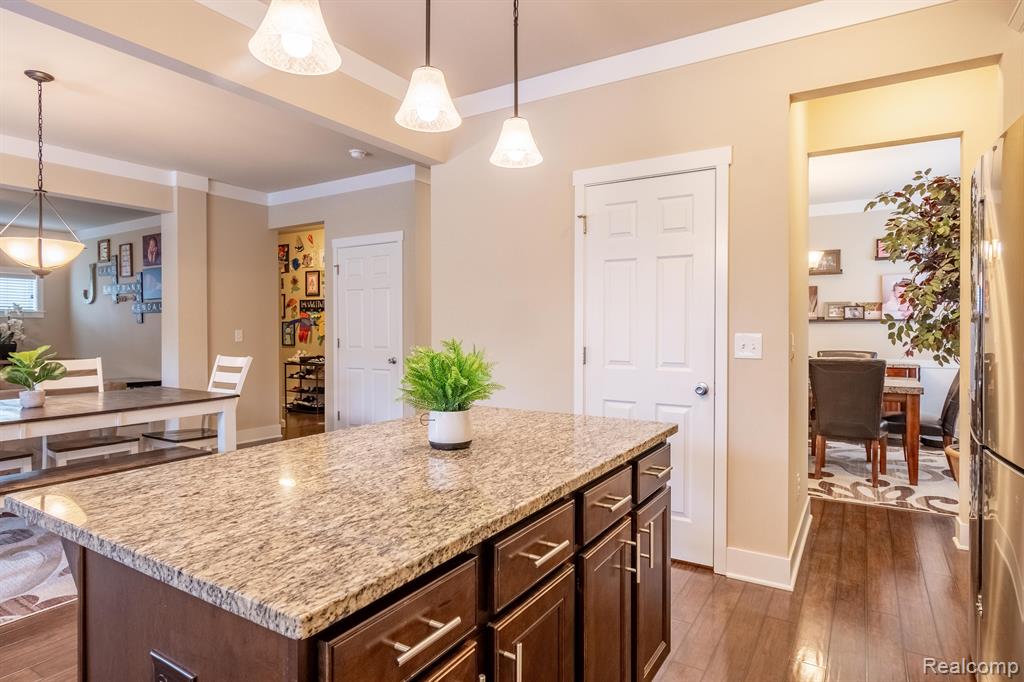 9595 NEUMANN Circle, Ypsilanti, MI 48197 — Photo 11