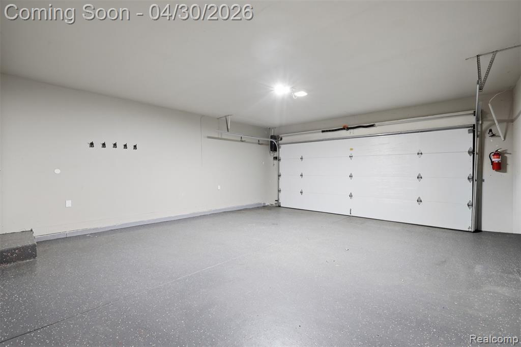 7978 Little Farm Lane, West Bloomfield, MI — Photo 40