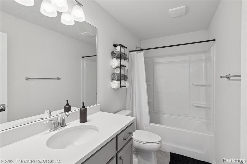 1402 Salt Springs Drive, Saline, MI 48176 — Photo 23