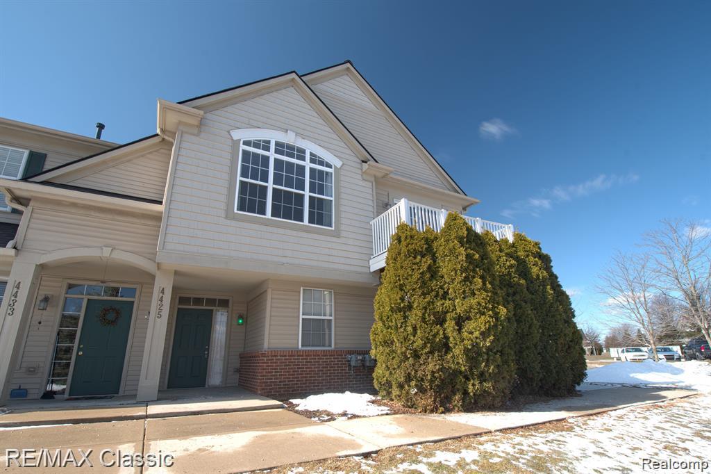 4425 Aster Boulevard, Howell, MI 48843 — front exterior
