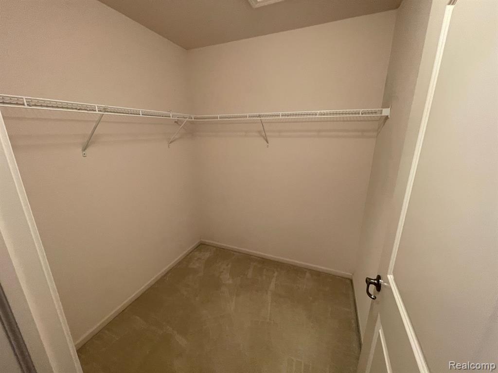 41693 CRANE Way, Novi, MI — Photo 17