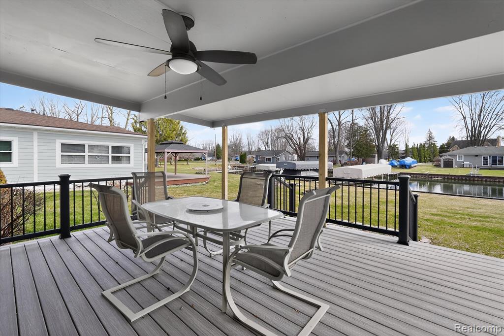 3318 Shawnee Trail, Pinckney, MI 48169 — Photo 34