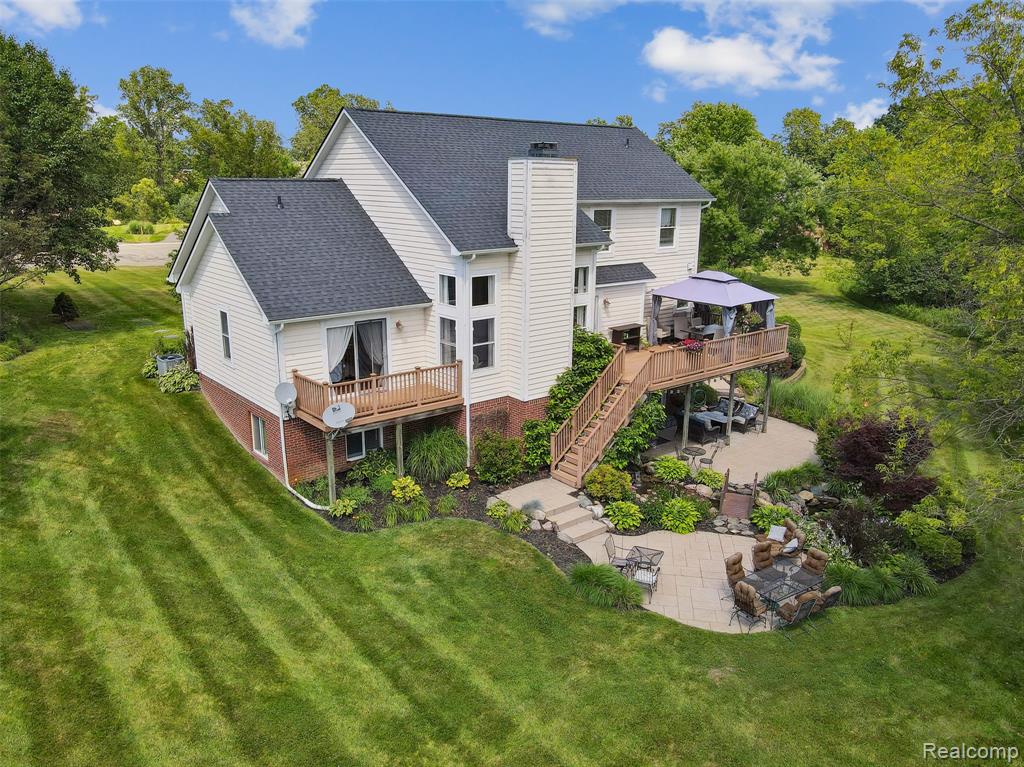 945 Gray Fox Court, Howell, MI 48843 — Photo 76